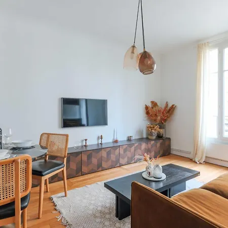 דירה Charm And Serenity In This Modern Cocoon For 2 פריז